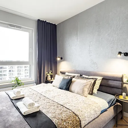 Herbu Oksza Ursus Ac Parking By Mia Apartmán *