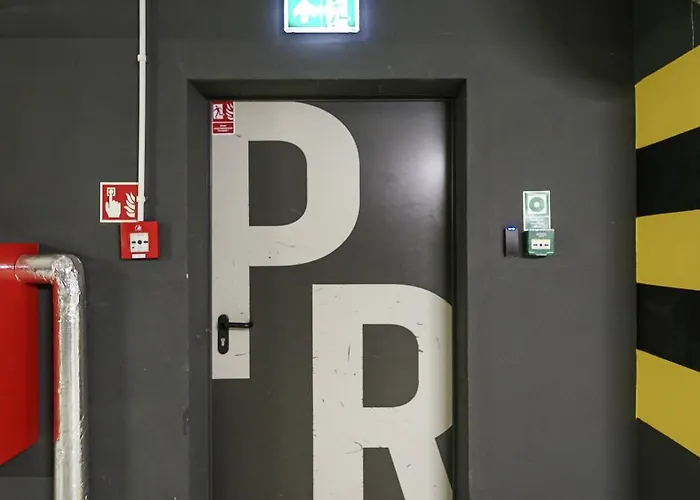 Herbu Oksza Ursus Ac Parking By Mia Varšava