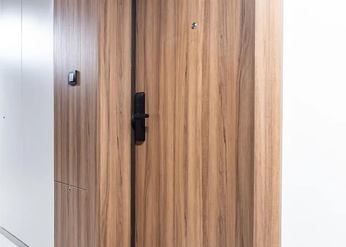 Herbu Oksza Ursus Ac Parking By Mia